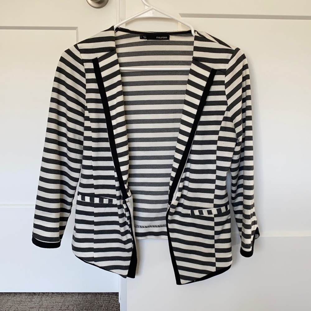 Cream and grey striped blazer